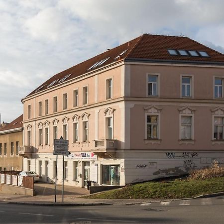 Sunshine Apartment Near The City Center Prague Exterior photo
